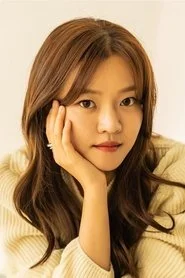Ko A-sung (고아성)