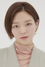 Esom (이솜)